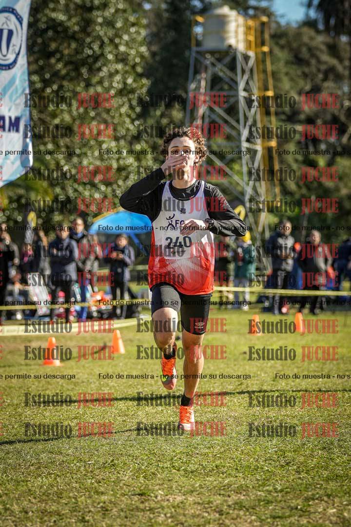 Fotos de la llegada del cross de 6000 m