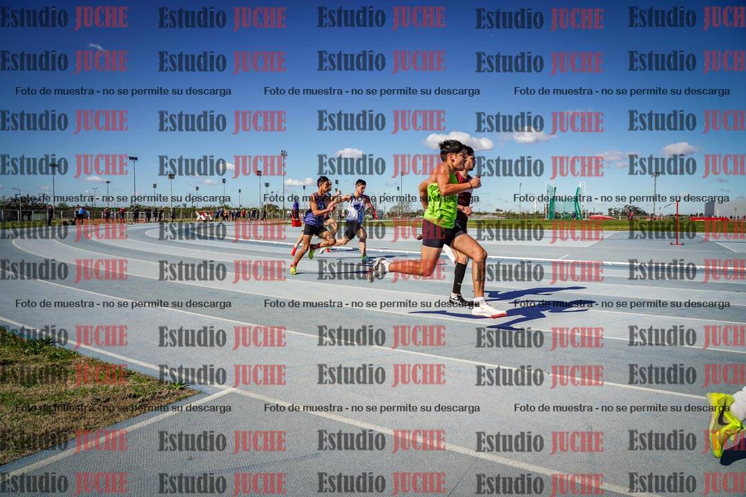 Fotos de los 200 m llanos de varones