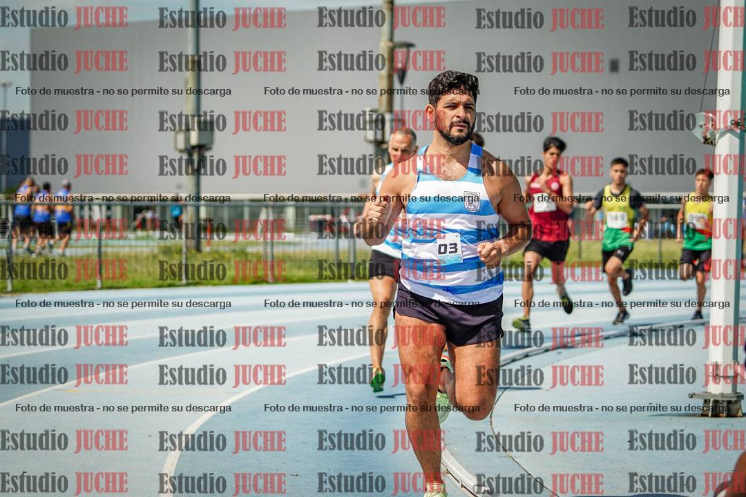 Fotos de los 1000 m llanos de varones