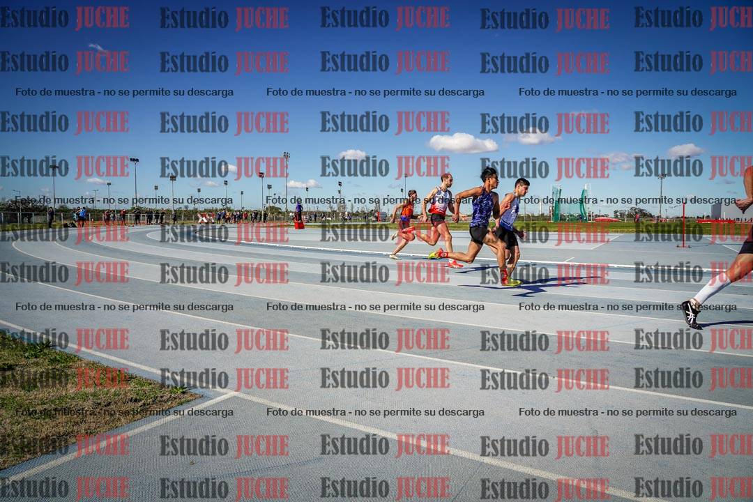 Fotos de los 200 m llanos de varones