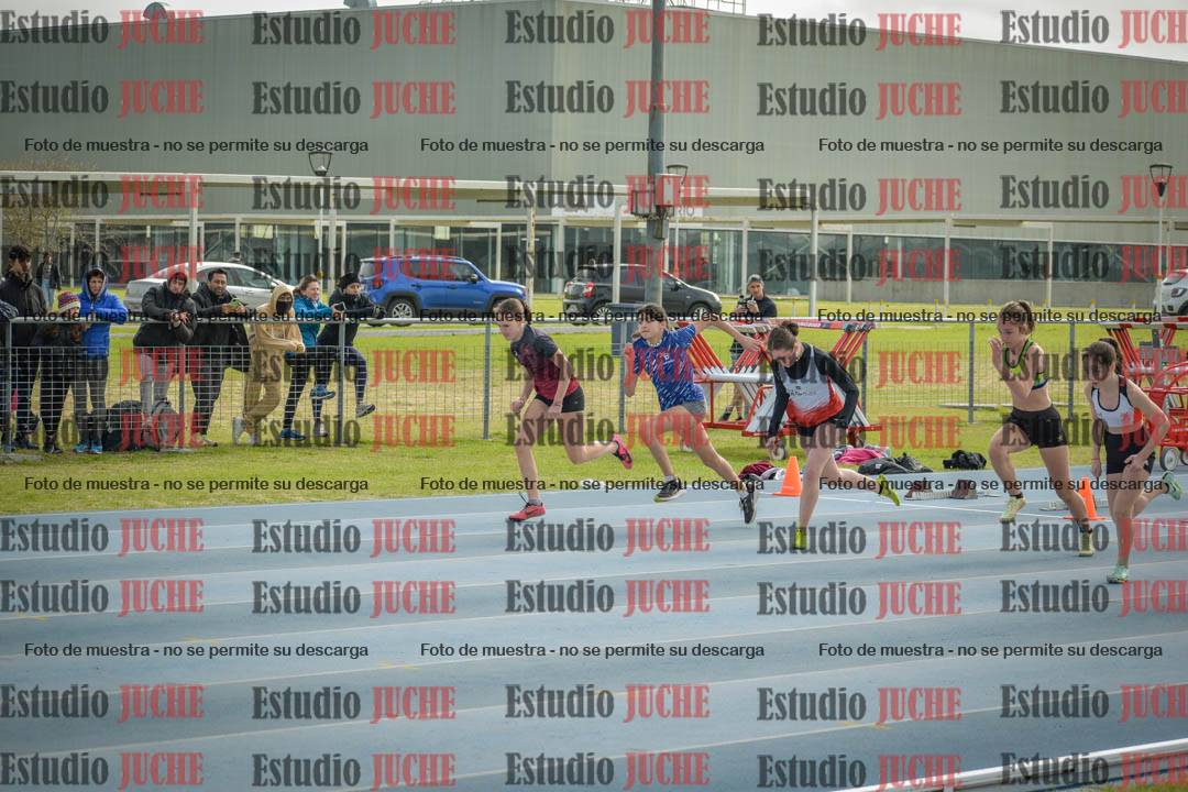 Fotos de los 80 m llanos de mujeres