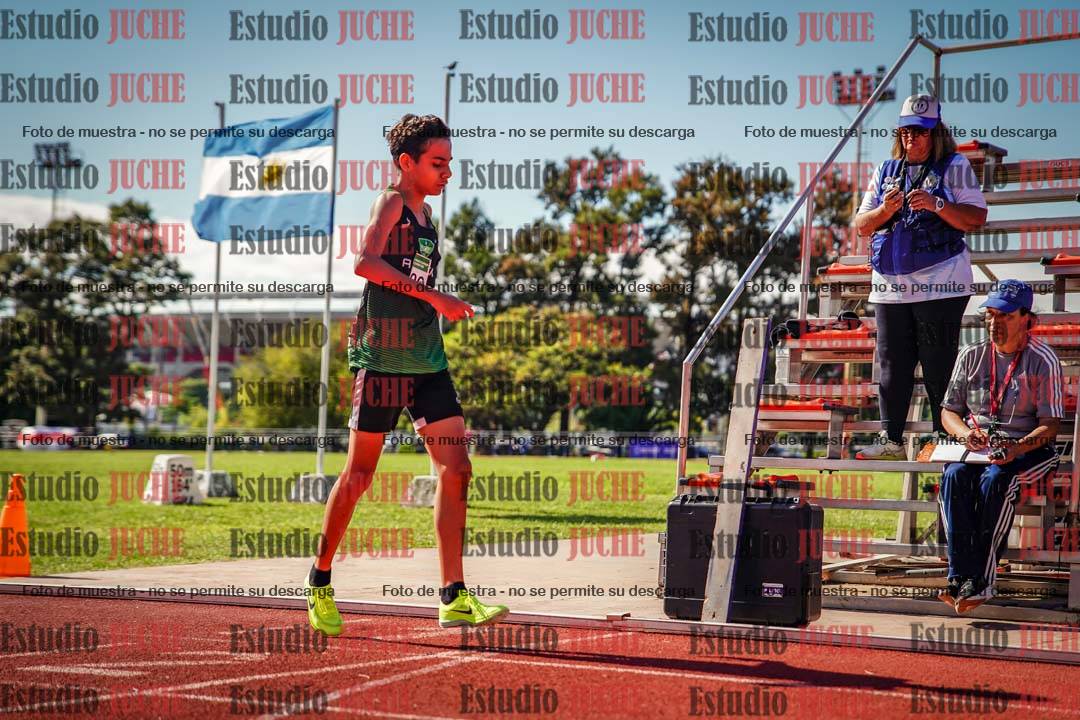 Fotos de los 2400 m de varones