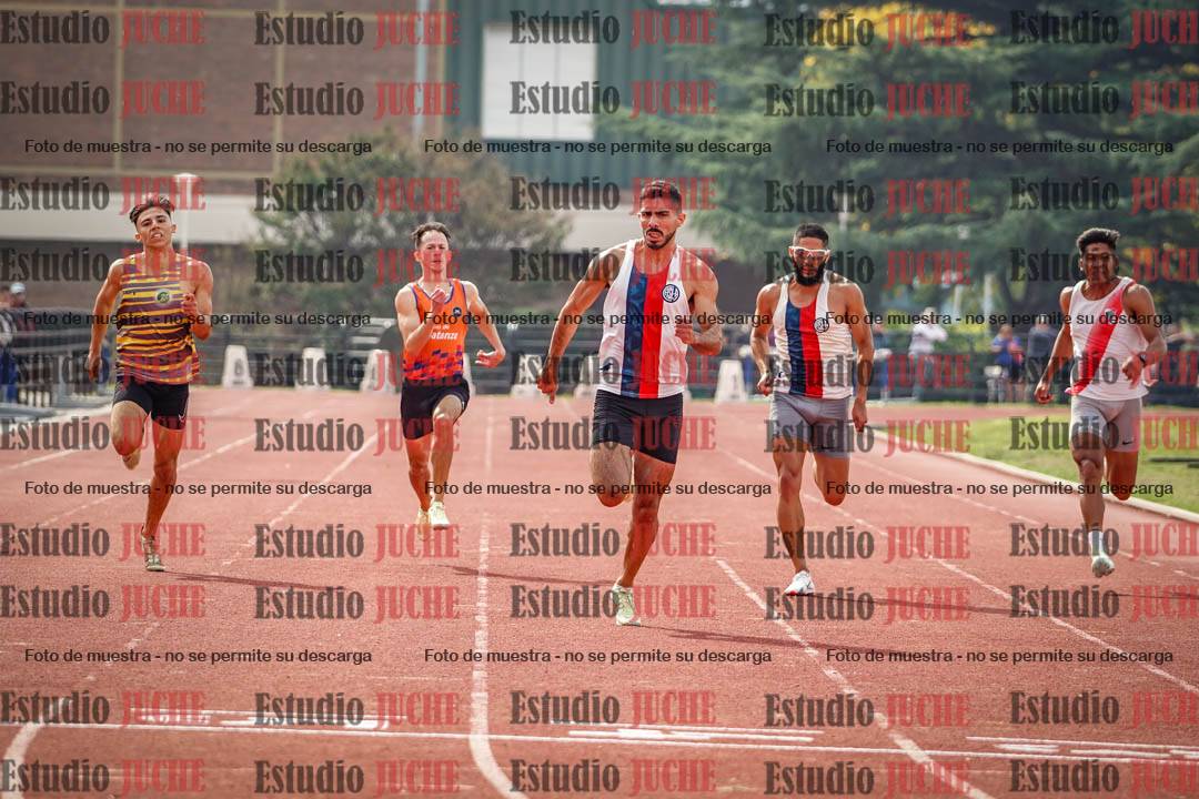 Fotos de los 200 m llanos de varones