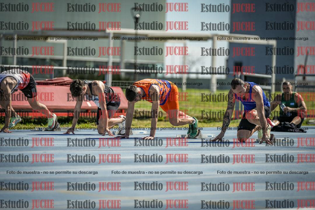 Fotos de los 100 m llanos de varones