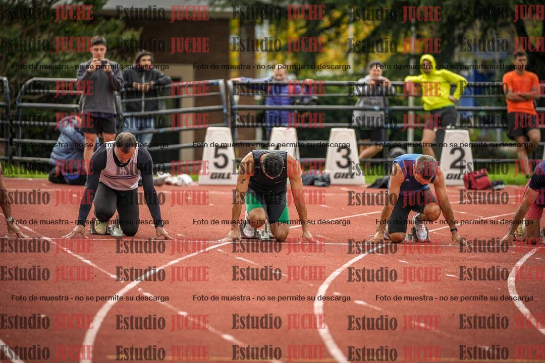 Fotos de los 100 m llanos de varones