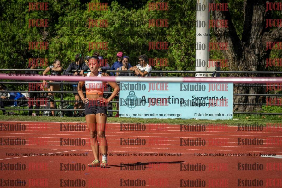 Fotos del salto en alto de mujeres - heptatlón 2