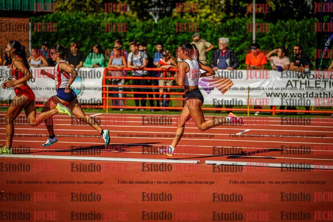 Fotos de los 1500 m llanos de mujeres