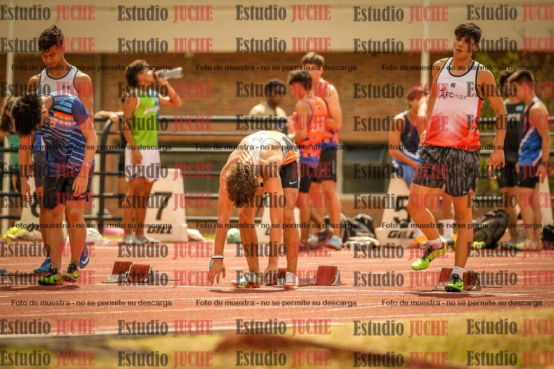 Fotos de los 100 m llanos de varones