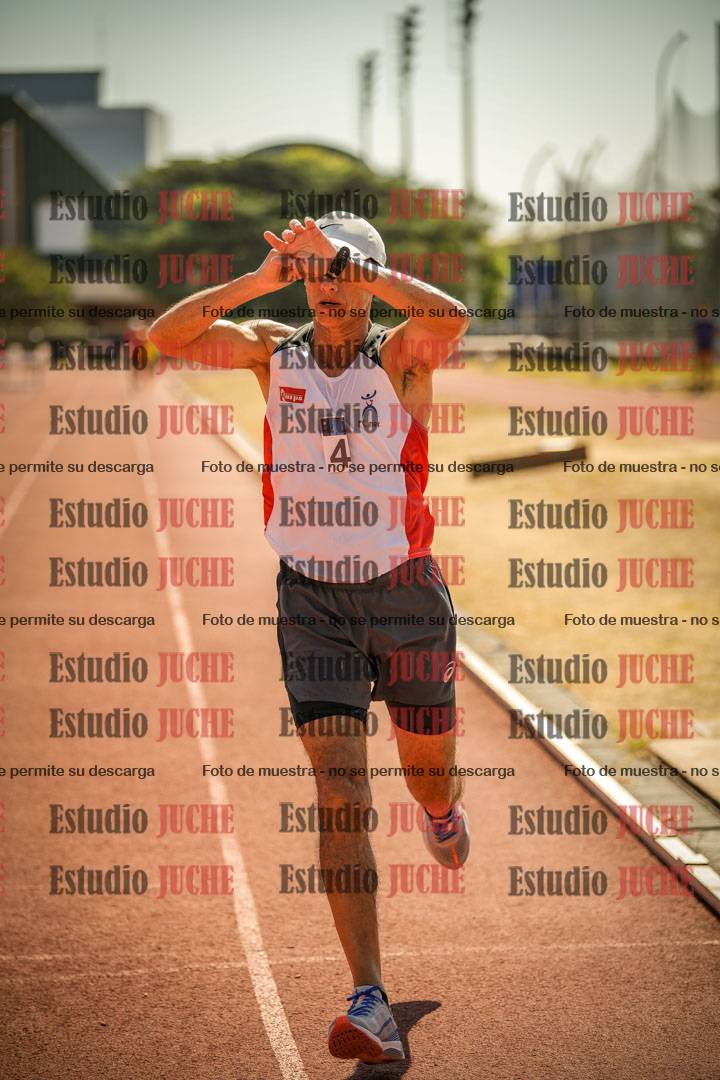 Fotos de los 3000 m llanos de varones
