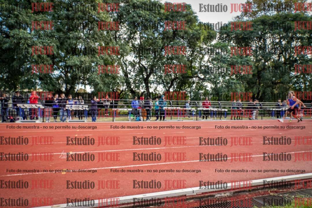 Fotos de los 100 m llanos de varones