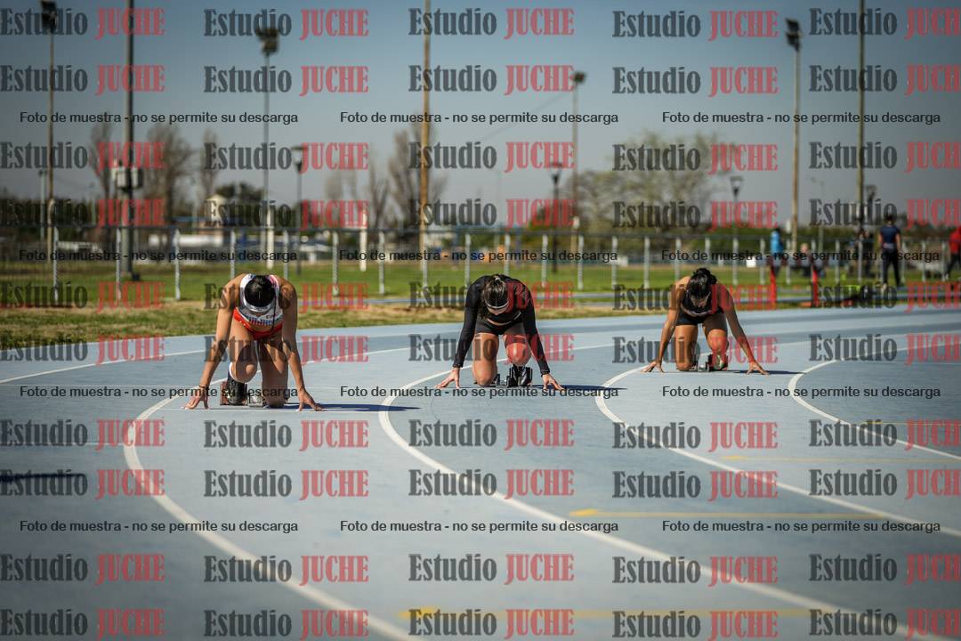 Fotos de los 200 m llanos de mujeres - heptatlón 4