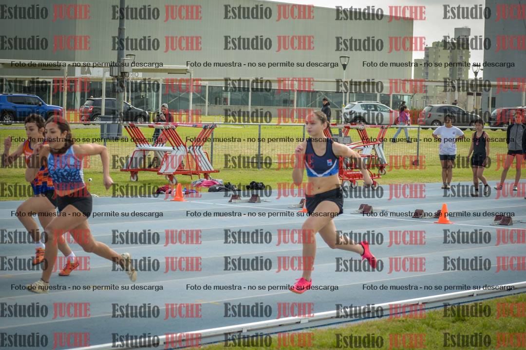 Fotos de los 80 m llanos de mujeres