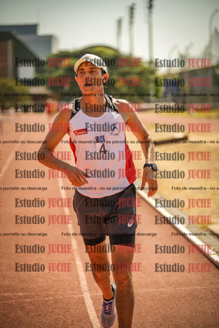 Fotos de los 3000 m llanos de varones