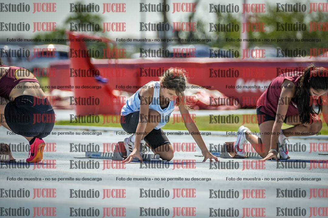 Fotos de los 80 m llanos de mujeres