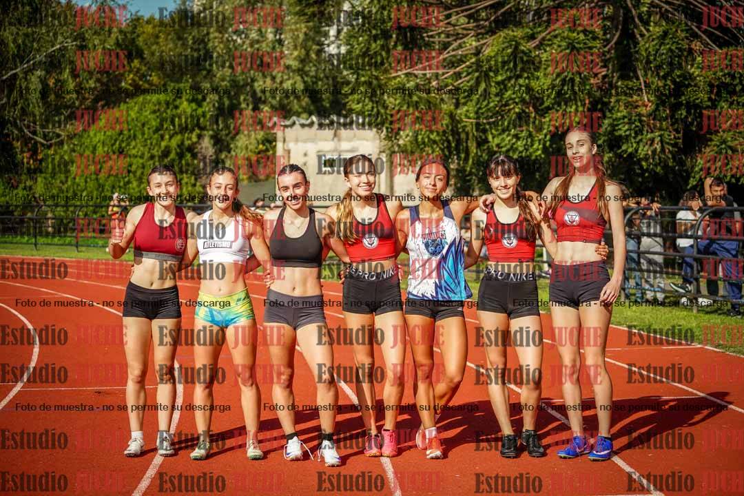Fotos de algunos podios y extras