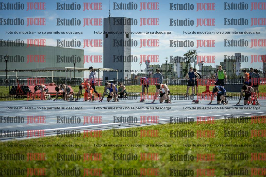 Fotos de los 100 m llanos de varones