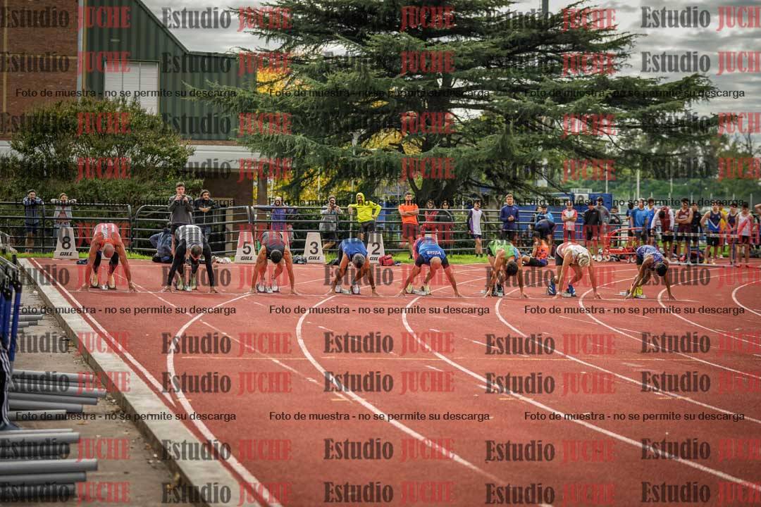 Fotos de los 100 m llanos de varones