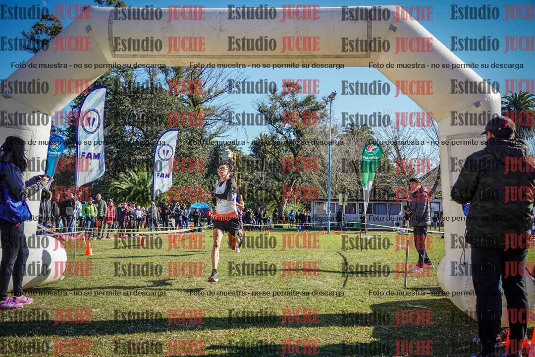 Fotos de la llegada del cross de 6000 m