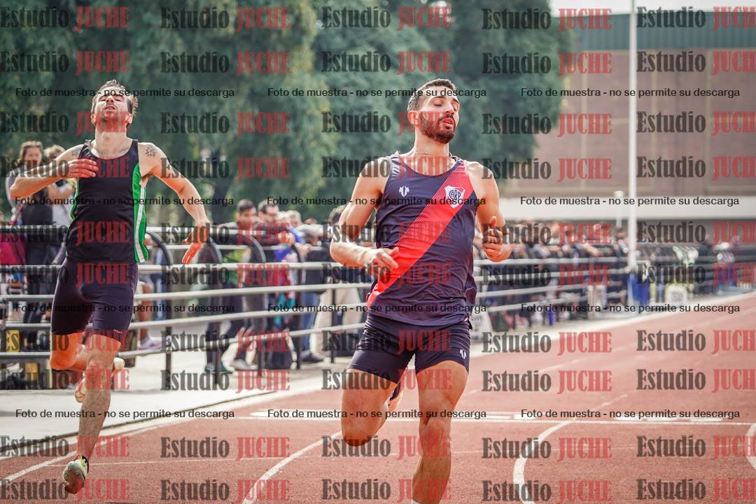 Fotos de los 200 m llanos de varones