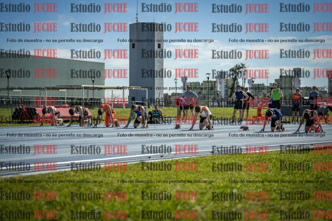 Fotos de los 100 m llanos de varones