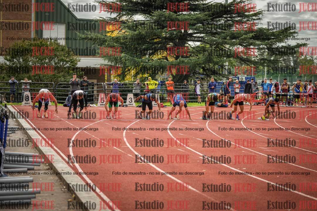 Fotos de los 100 m llanos de varones