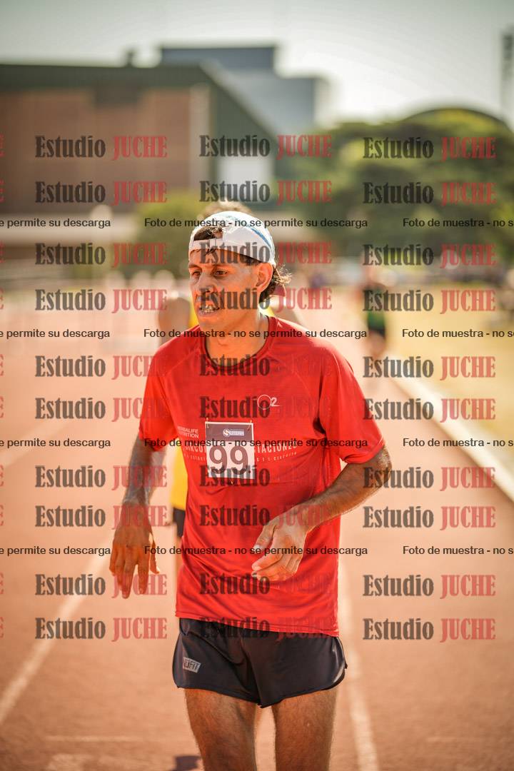 Fotos de los 3000 m llanos de varones