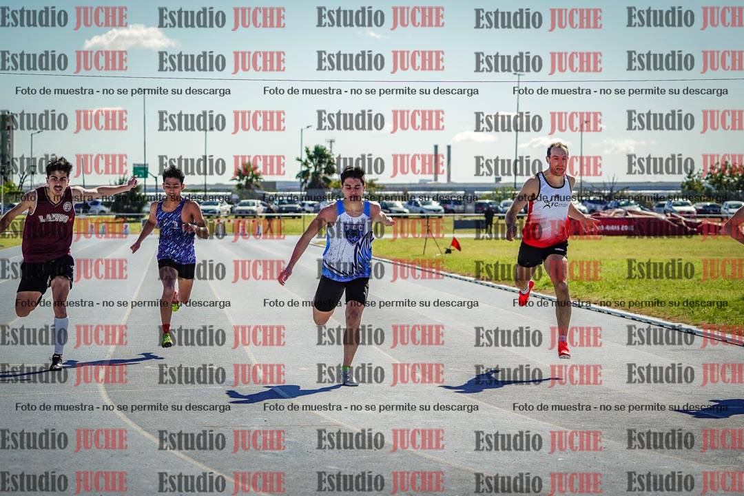 Fotos de los 200 m llanos de varones