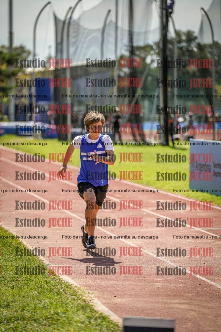 Fotos del salto en largo de varones - (incluye octatlón)