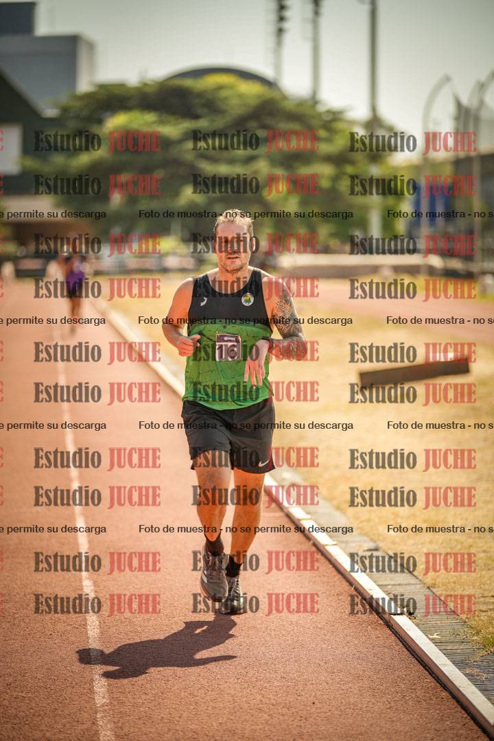 Fotos de los 3000 m llanos de varones