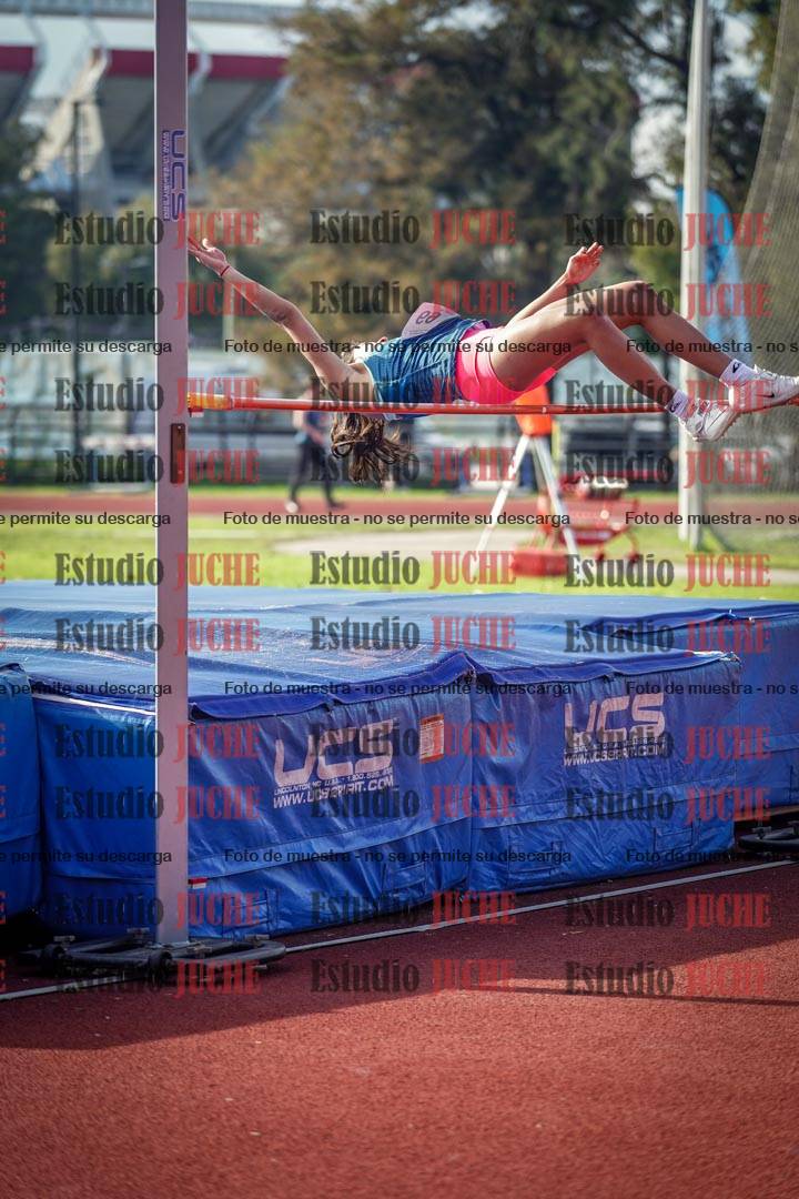 Fotos del salto en alto de mujeres