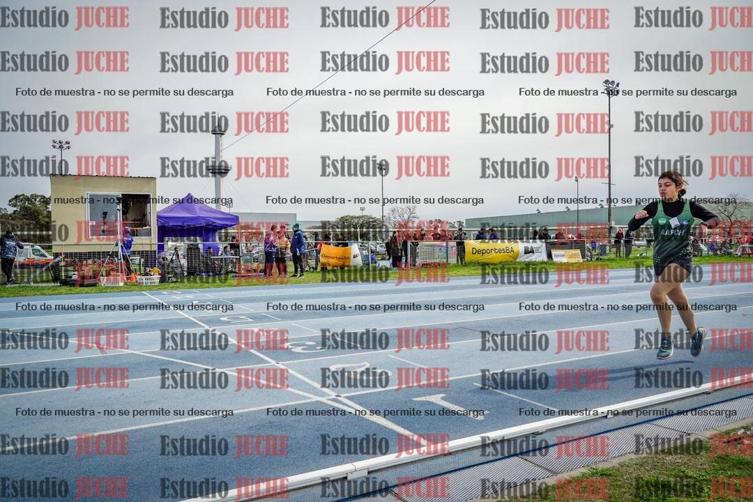 Fotos de los 800 m llanos de mujeres - U14
