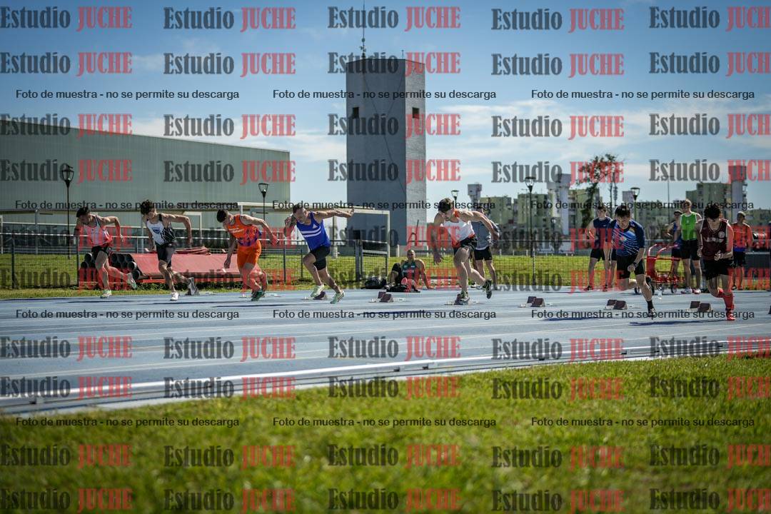 Fotos de los 100 m llanos de varones