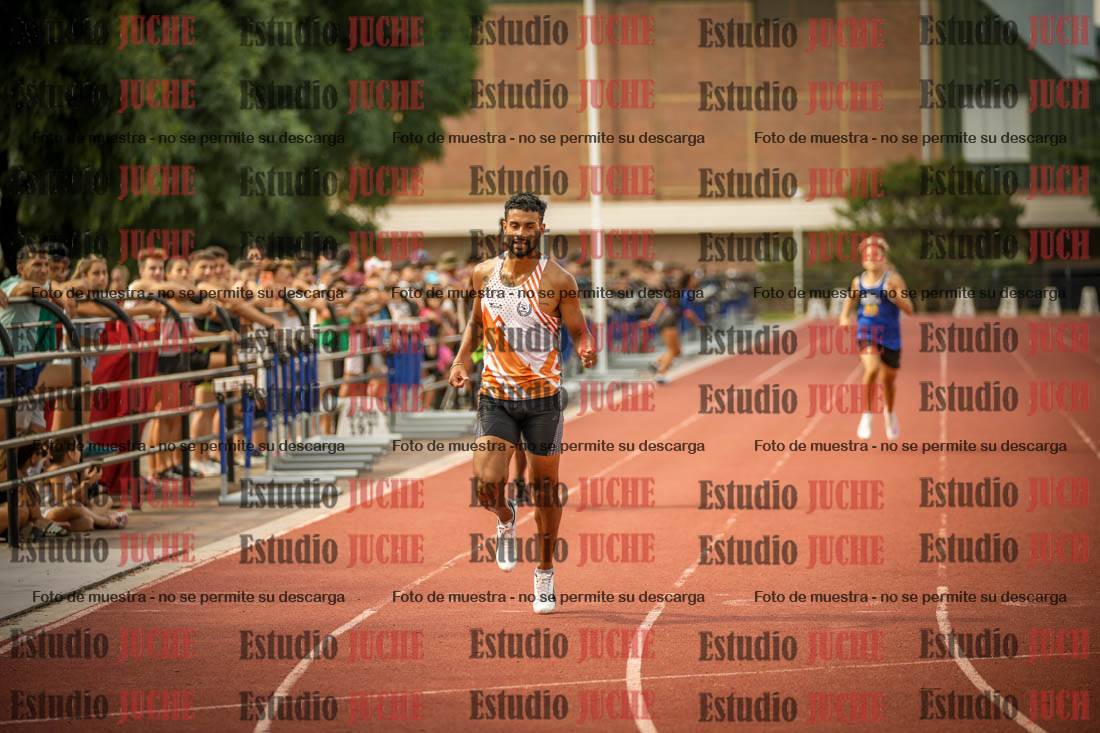 Fotos de los 400 m llanos de varones