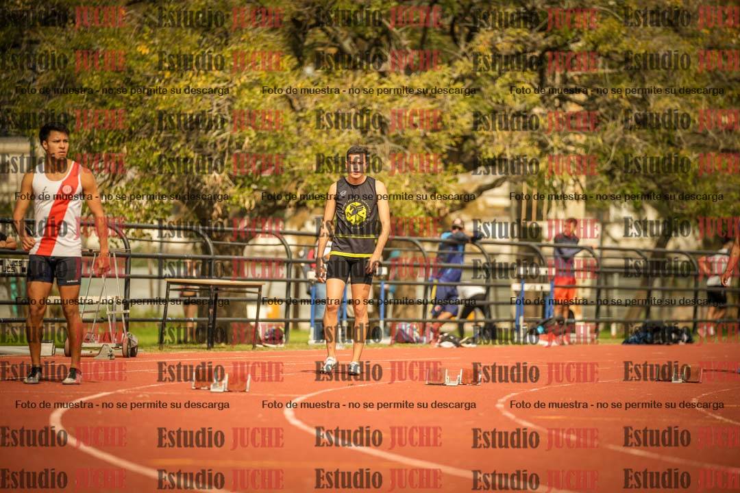 Fotos de los 200 m llanos de varones