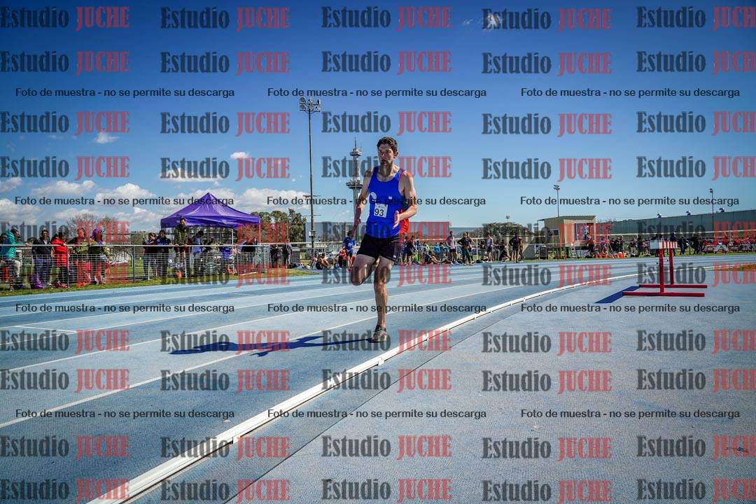 Fotos de los 800 m llanos de varones