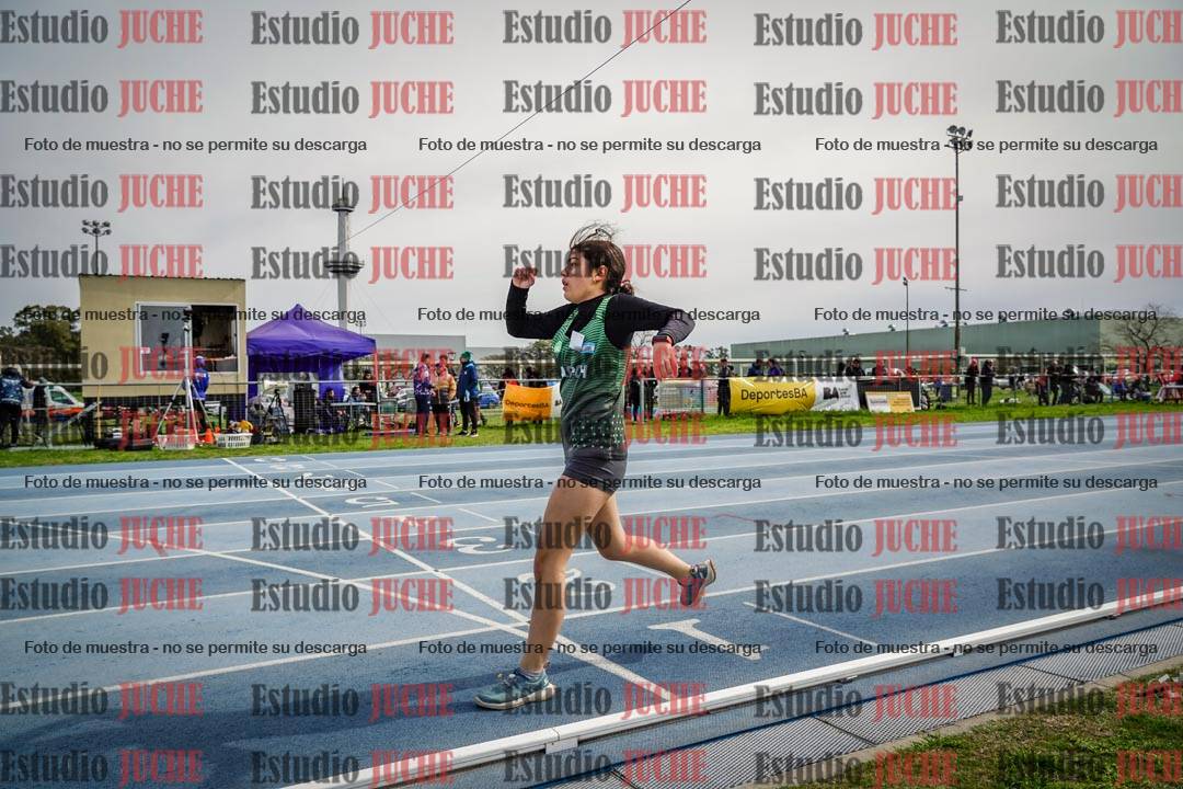Fotos de los 800 m llanos de mujeres - U14