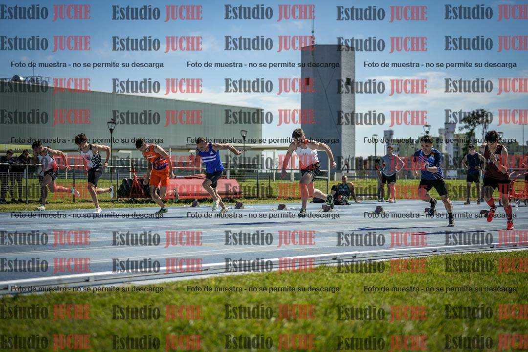Fotos de los 100 m llanos de varones