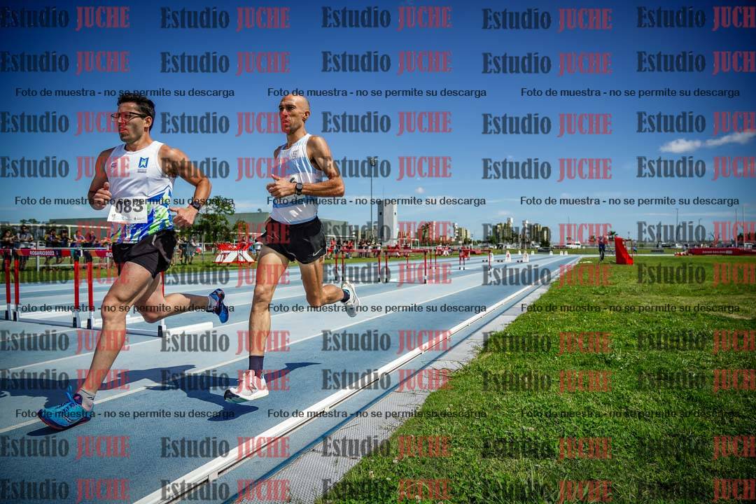 Fotos de los 1000 m llanos de varones