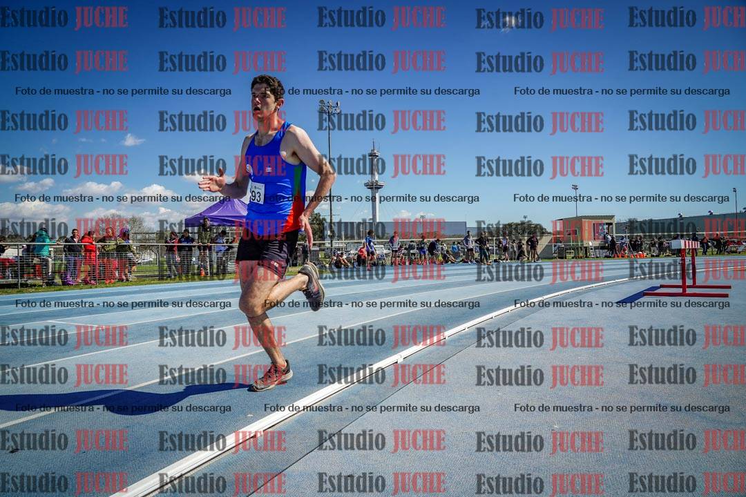 Fotos de los 800 m llanos de varones