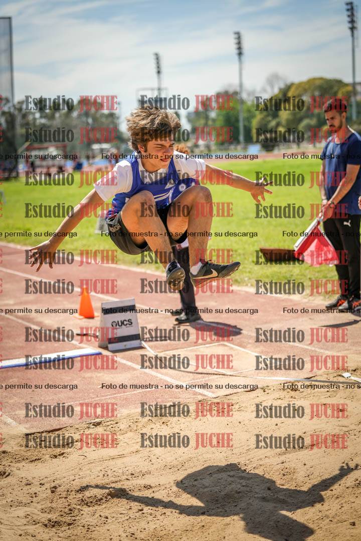 Fotos del salto en largo de varones - (incluye octatlón)