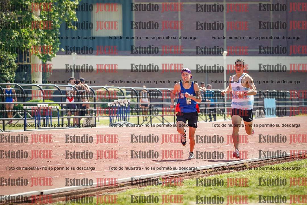 Fotos de los 800 m llanos de varones