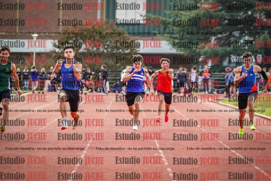 Fotos de los 100 m llanos de varones