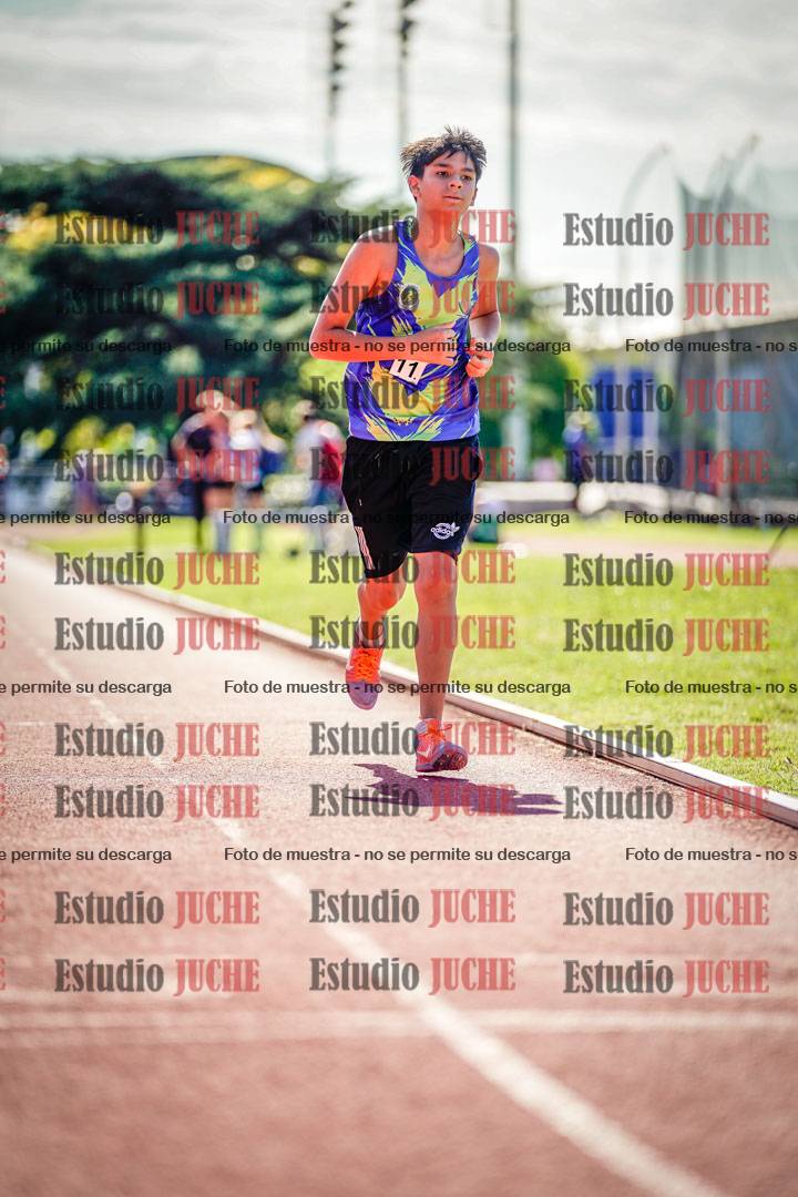 Fotos de los 2400 m de varones