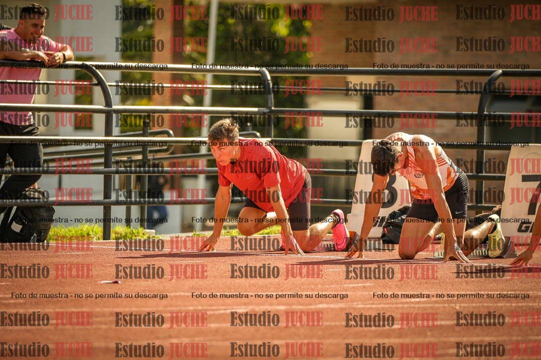 Fotos de los 110 m con vallas de varones