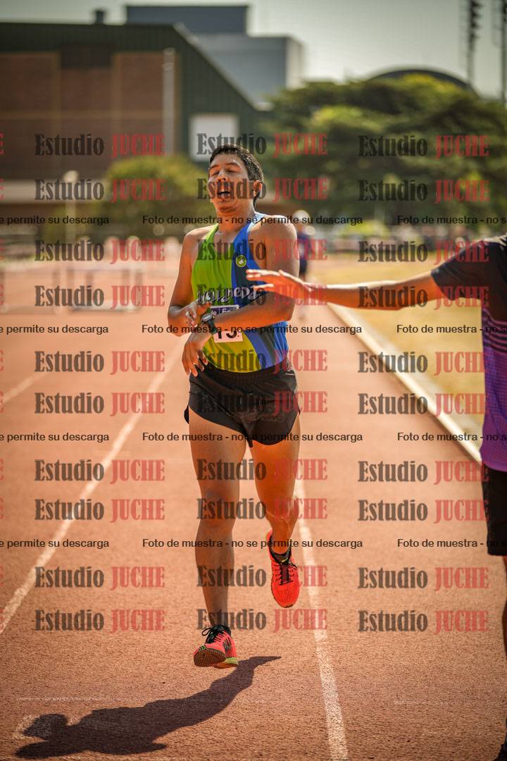 Fotos de los 3000 m llanos de varones
