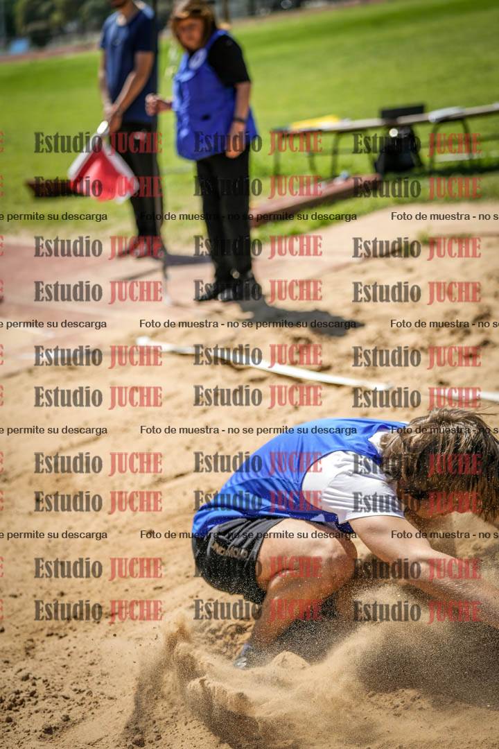 Fotos del salto en largo de varones - (incluye octatlón)