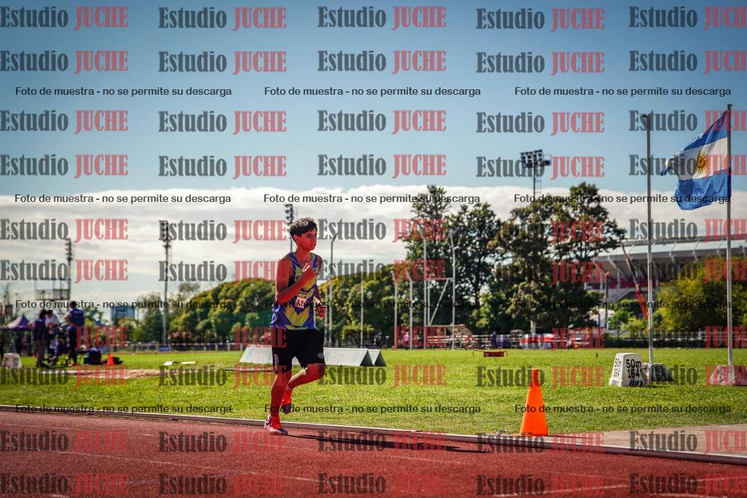 Fotos de los 2400 m de varones