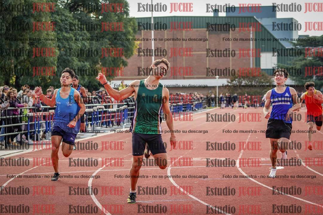Fotos de los 100 m llanos de varones