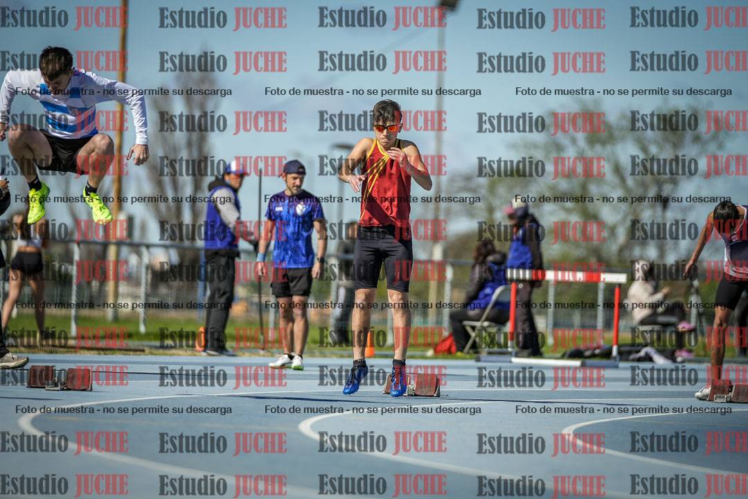 Fotos de los 200 m llanos de varones