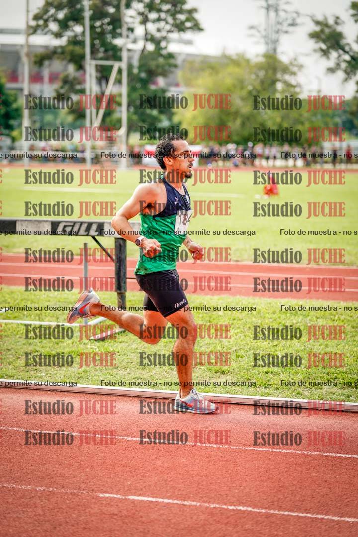 Fotos de los 3000 m llanos de varones
